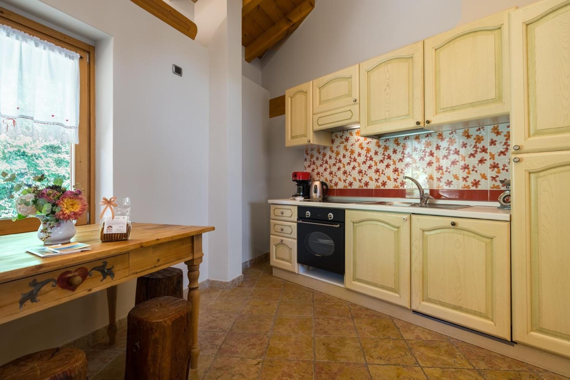 Apartamento Casa Monica Ledro Attico Mezzolago Exterior foto